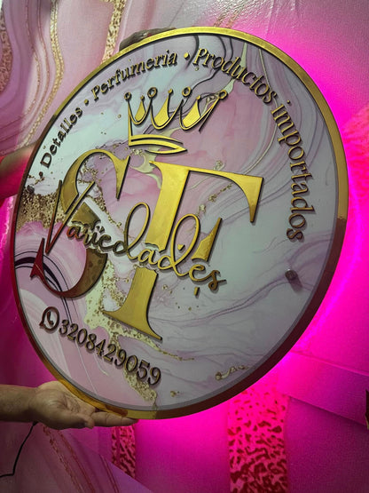 Logos con luces en mdf